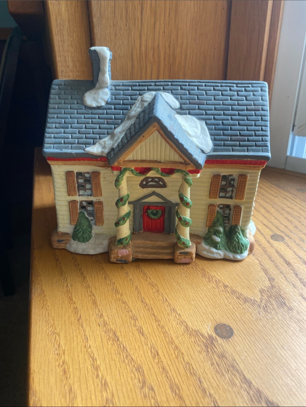 Festive Ceramic Holiday House Figurine - Cream & Gray with Green Accents